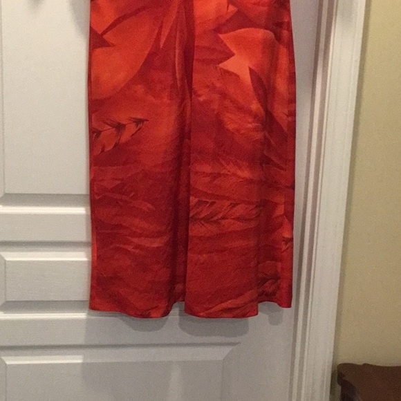 Dress - Picture 5 of 6